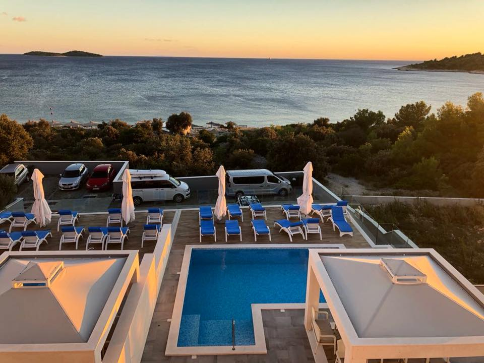 Atemberaubende Doppelhaushälfte Rogoznica