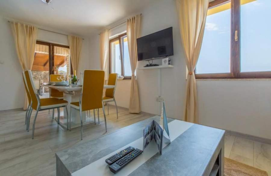 Haus am Meer bei Novi Vinodolski