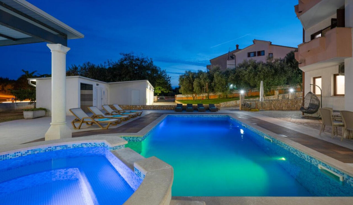 Elegante Villa Pula