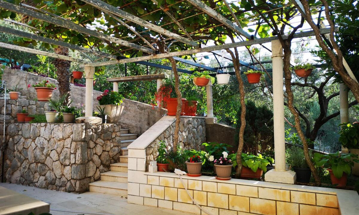 Stein-Apartmenthaus in Dubrovnik