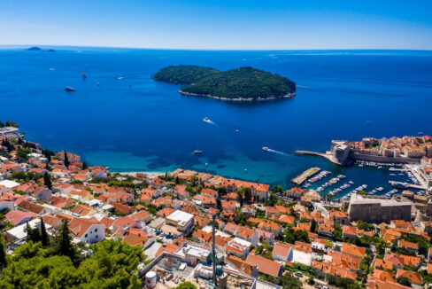 5500 m2 Baugrundstück - Cilipi, Dubrovnik