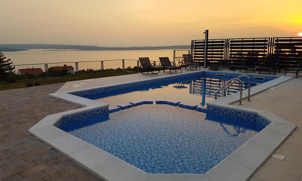 Grundstück mit Meerblick in Crikvenica