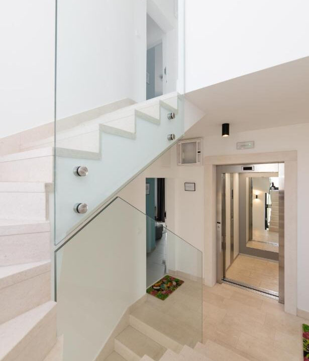 Außergewöhnliche Steinvilla auf Brac