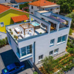 Haus in der Nähe des lokalen Strandes auf Ciovo