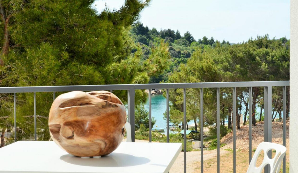 Grundstück am Meer Pakostane