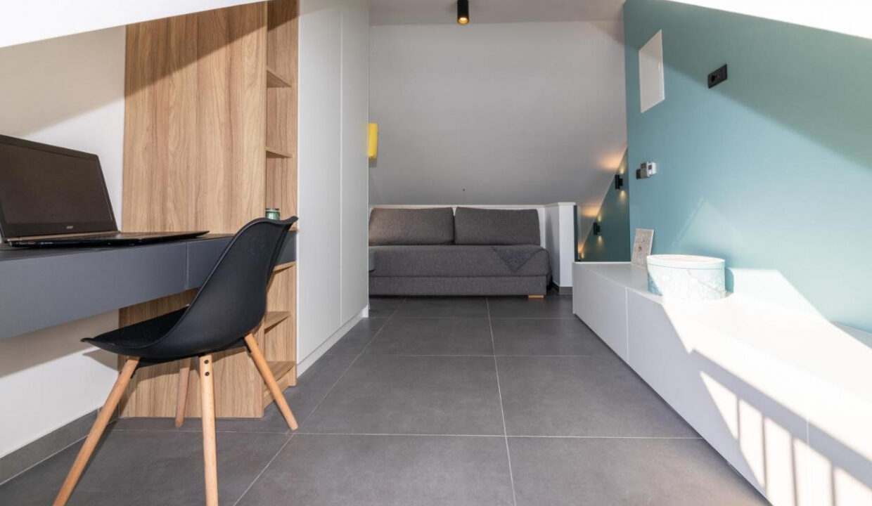 Außergewöhnliche Steinvilla auf Brac