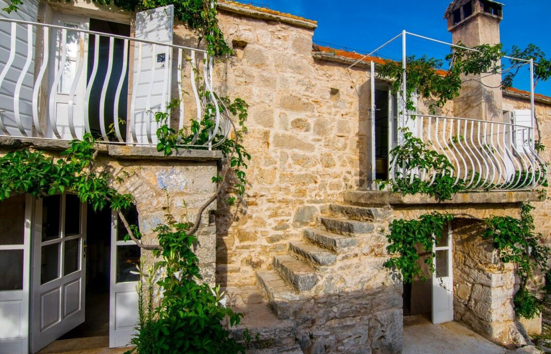 Steinvilla auf der Insel Hvar