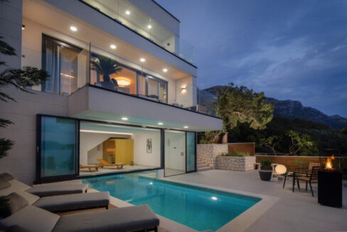 Erstaunliche Villa mit Meerblick