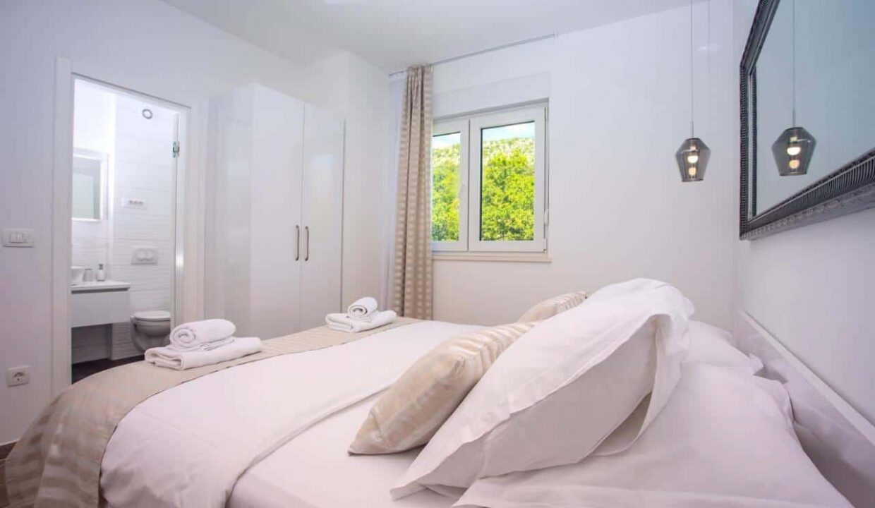 Modernes Haus in der Region Omis