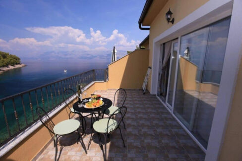 Traditionelles Haus am Meer auf der Insel Hvar