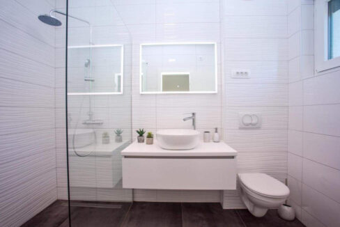 Modernes Haus in der Region Omis