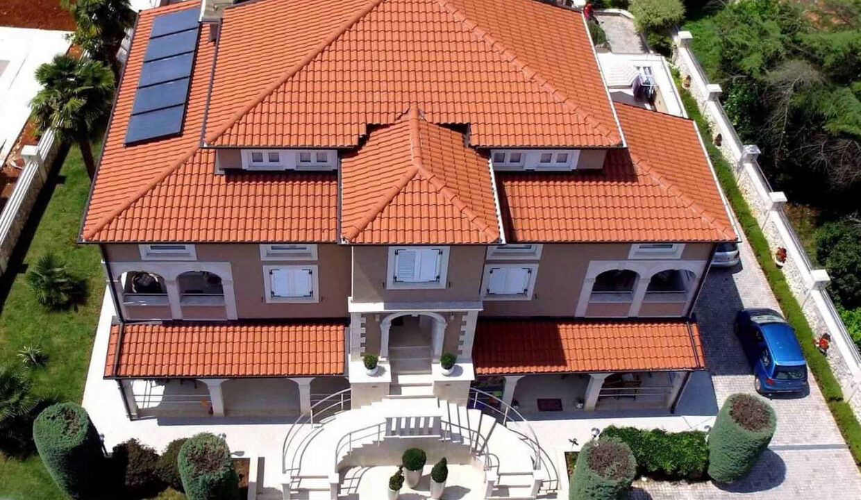 Traditionelles Haus in der Nähe von Pore?, Funtana