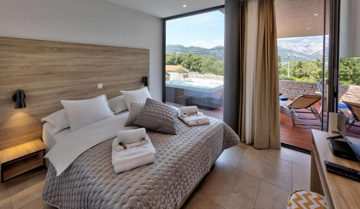 2 luxuriöse Villen auf der Insel Korcula