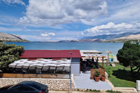 Haus am Strand auf der Insel Pag