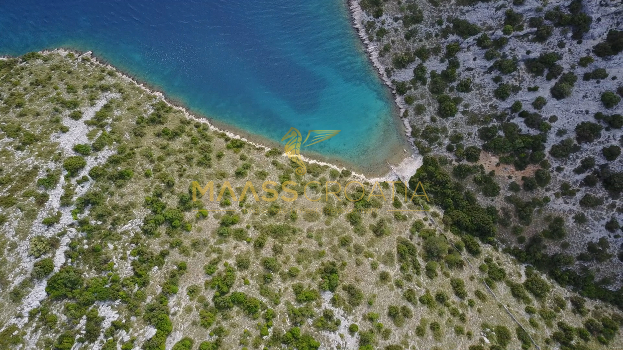 Plot south side bay.jpg